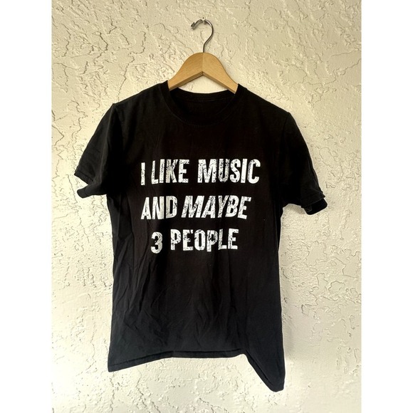 I Like Music and Maybe 3 People Shirt - Black - Size Medium - Picture 1 of 2